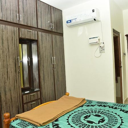 Thirumalai Home Stay - Group & Family Stay Room Vl Swami Malai Temple 库姆巴科纳姆 外观 照片