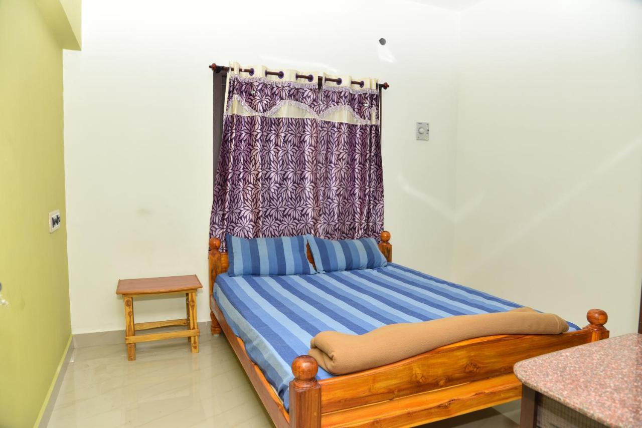 Thirumalai Home Stay - Group & Family Stay Room Vl Swami Malai Temple 库姆巴科纳姆 外观 照片